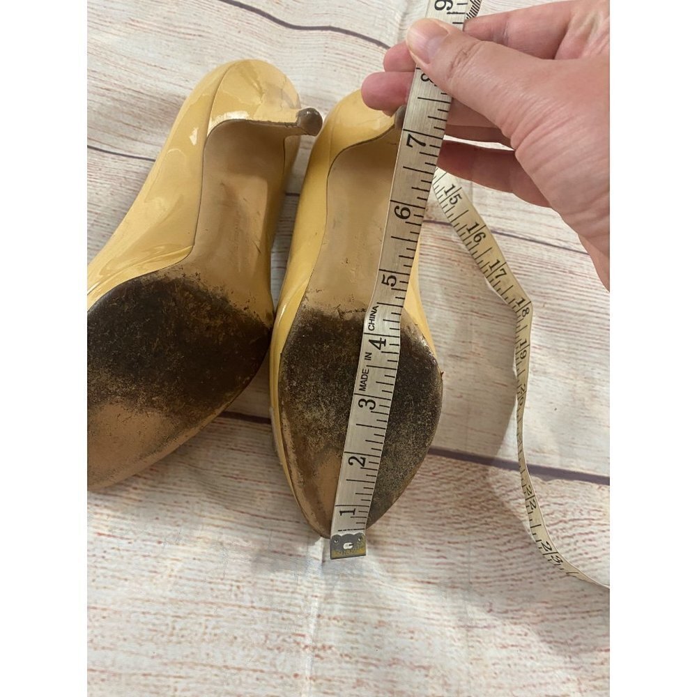 Salvatore Ferragamo Women's Tina Patent Platform Pump Nude - 6B - Picture 7 of 13